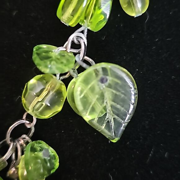 Unique Green Bead & Fluorite Stone Statement Necklace & Earring Set Glows - Picture 8 of 10